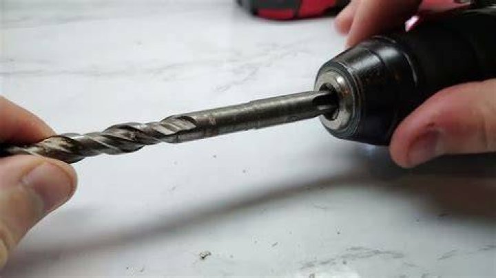 Can I use SDS drill as screwdriver?