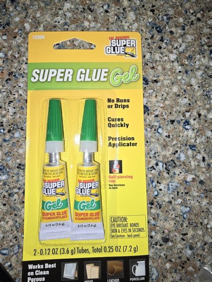 Can I use super glue on my reef tank?