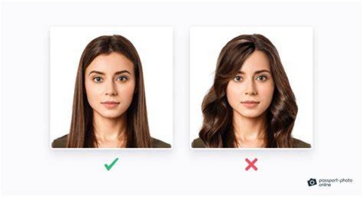 Can I wear a wig for my passport photo?