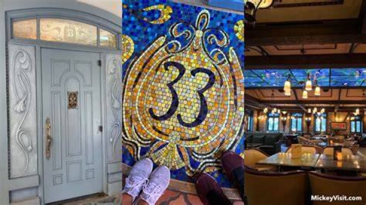 Can you take pictures inside Club 33?