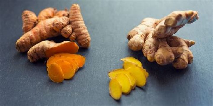 Is turmeric the same as ginger?