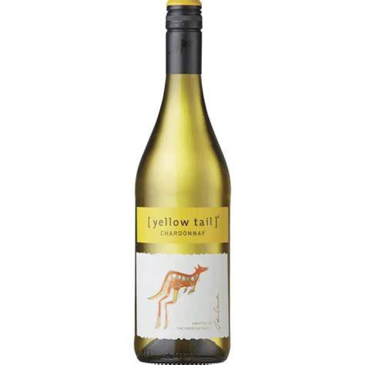 Is Yellowtail Chardonnay dry?