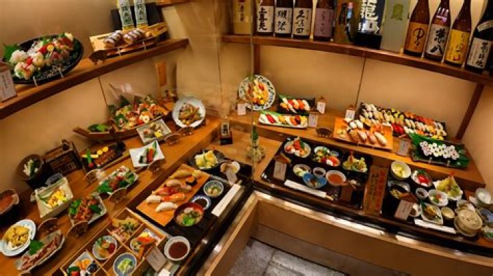 What can you not eat in Japan?