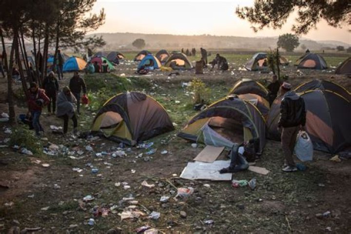 What is life like in a Syrian refugee camp?