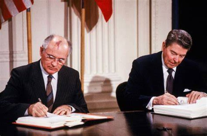 What is the true ending of Cold War?
